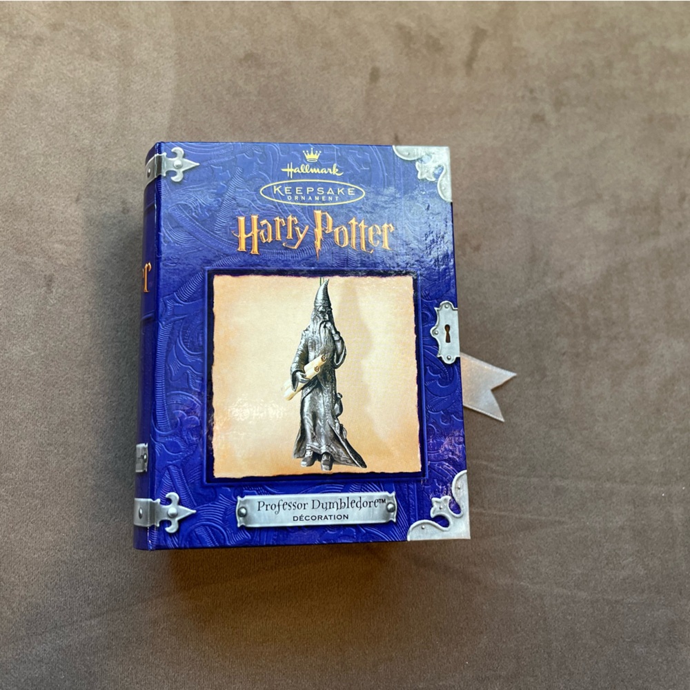 Harry Potter Professor Dumbledore Ornament. Pewter